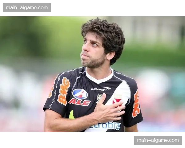 纪录片《定位球大师》预告发布,聚焦多位欧洲知名任意球专家训练日常 纪录片《定位球大师》预告发布,聚焦多位欧洲知名任意球专家训练日常